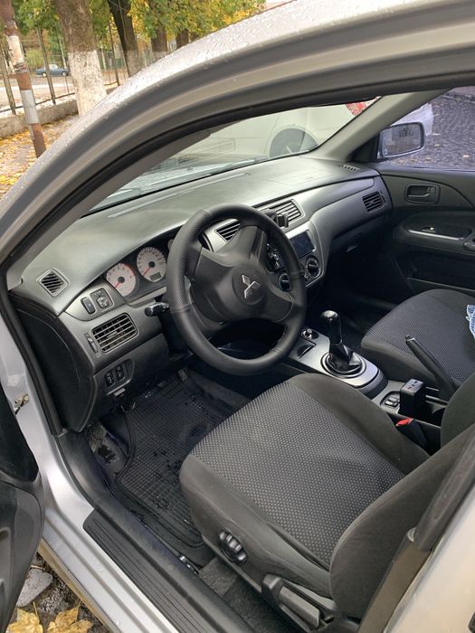 Mitsubishi lancer 9 1.6 газ/бенз 2007