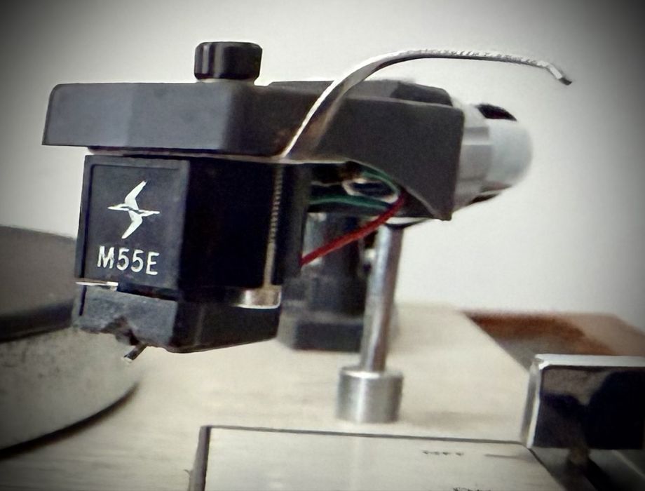 Micro Seiki Gira-discos vintage (1972-1975)