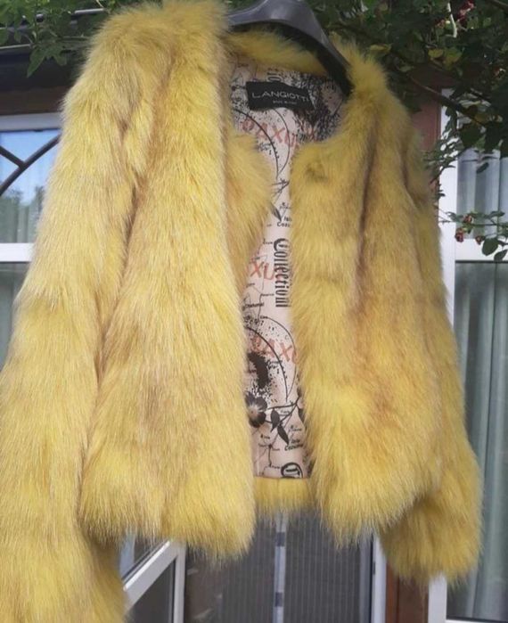 Шуба автоледі Італія