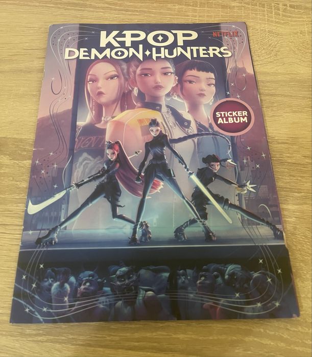 Kpop sticker e extra sticker