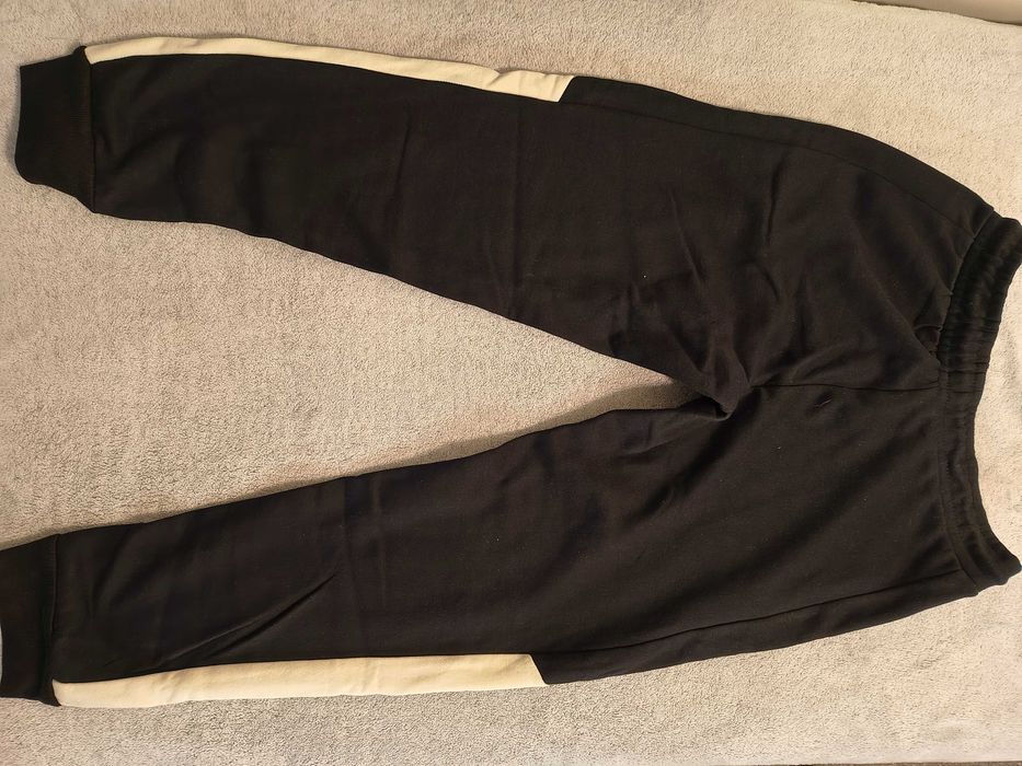 Spodnie dresowe r.S - Sinsey