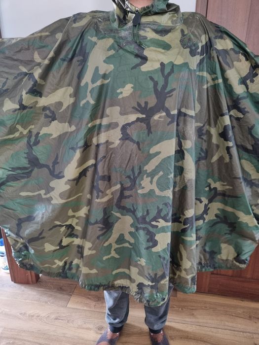 Ponczo przeciwdeszczowe z kapturem  amerykańskie wojskowe