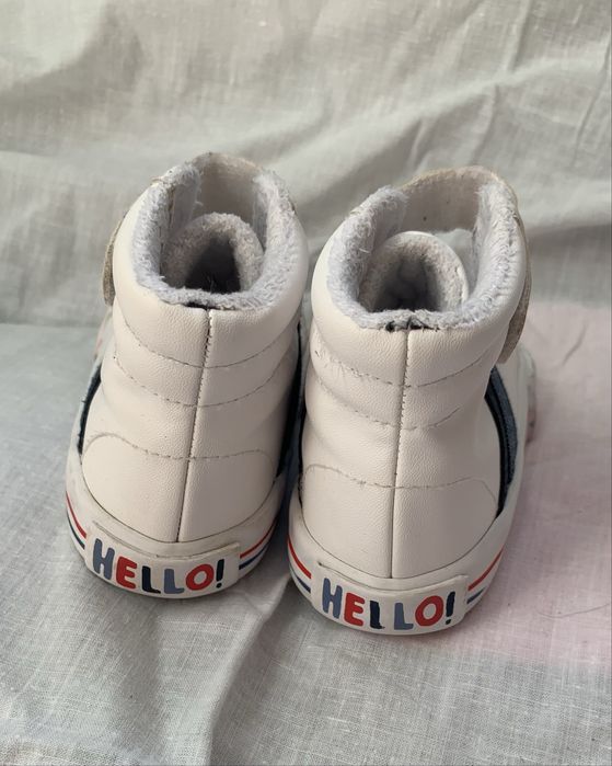 Продам дитячі ботінки H&M