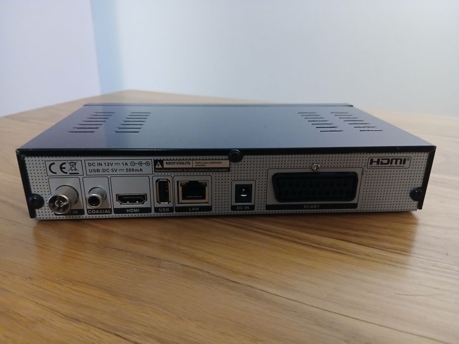 TESLA dekoder dvbt HDMI