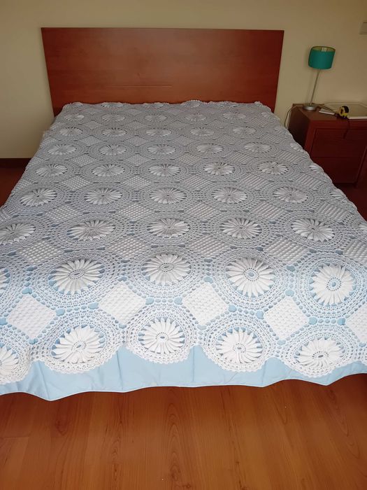 Colcha em croché para cama de casal