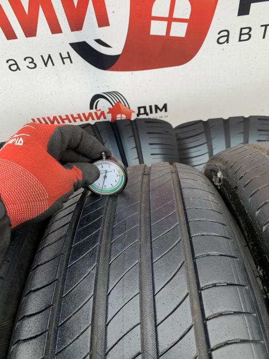 Шини 235/45 R20 Michelin  комплект літо 2023/24 рік 6,5/6,3  мм