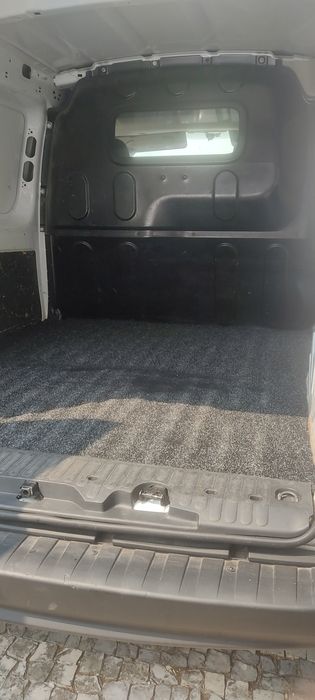 Vend troc Kangoo fim 2014 aceito prop retoma carro mota ou outro mesmo avariado ou acidentado