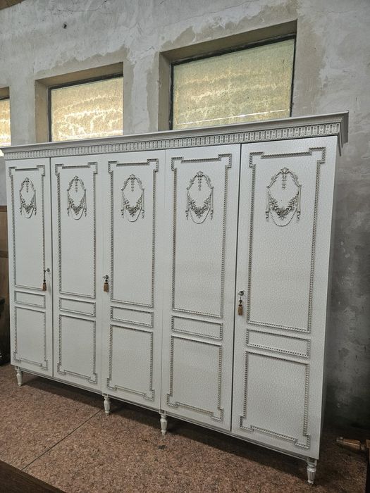 Duża szafa Ludwikowska Francja