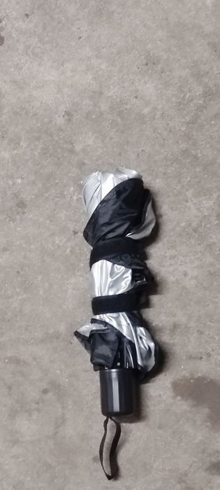 Parasol parabrisa carro estilo guarda chuva