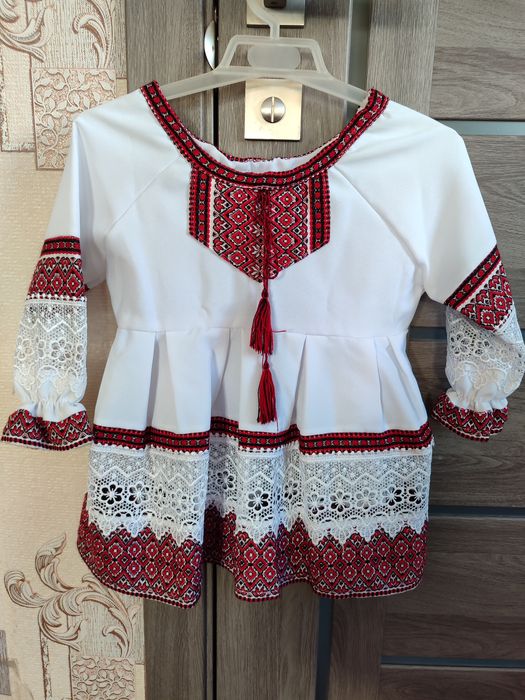 Нарядна сукня вишиванка