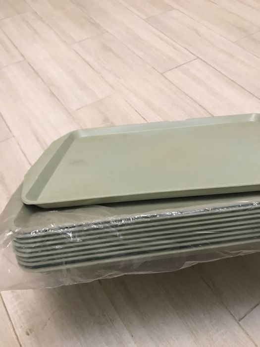 Подноси 485х360 мм  (плластик)