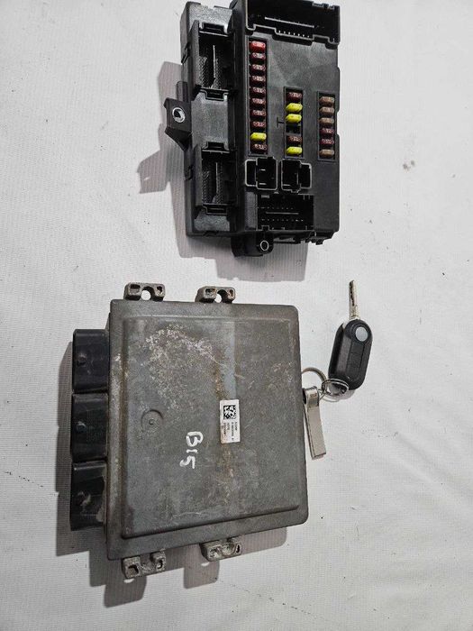 Блок управління двигуном 2.2 євро 5 Boxer Ducato Jumper комплект ебу