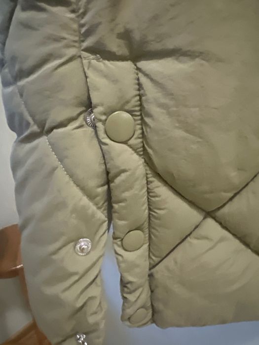 Продам пальто Reserved для дівчинки