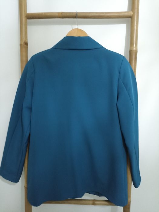 BLAZERES MULHER: Rosa, Azul e Preto - 10€ cada