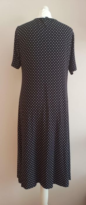 Sukienka czarna w kropki One two XXL wiskoza