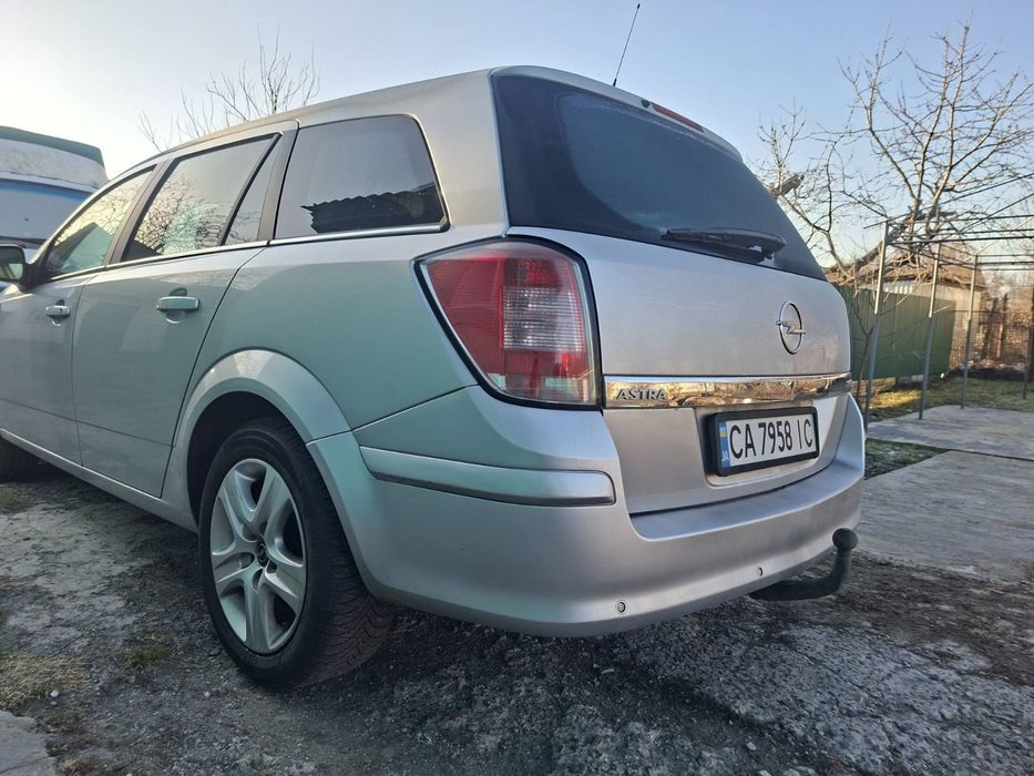 Opel Astra H, 2010 рік