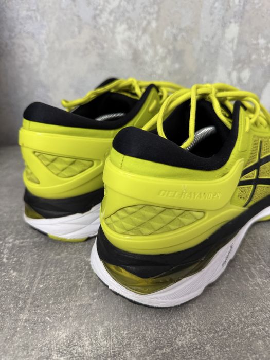 Кросівки бігові 48 р.Asics Gel-Kayano 24 100% оригінал