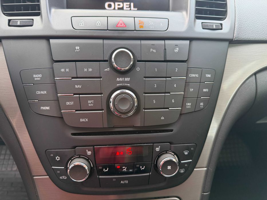 Продам Opel Insignia 2013 року