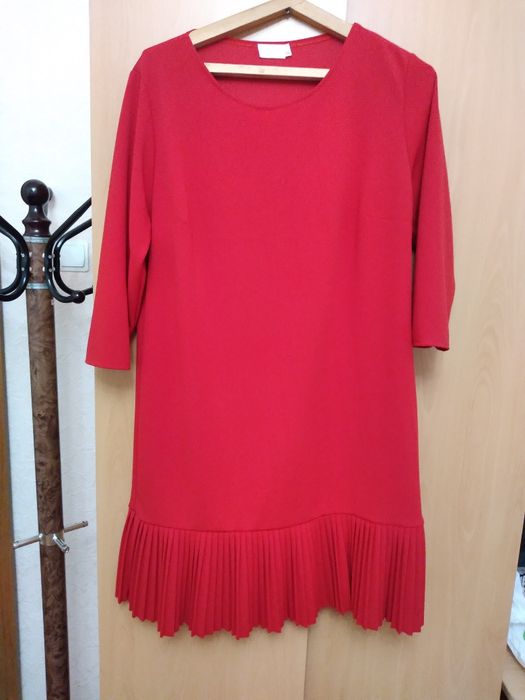 Нове,жіноче плаття.