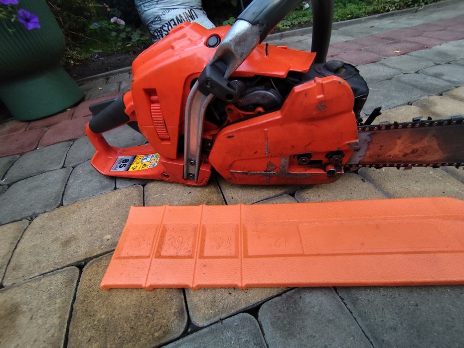 Piła spalinowa Husqvarna model 545.