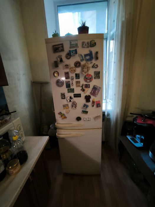 Холодильник б/у на ремонт или запчасти