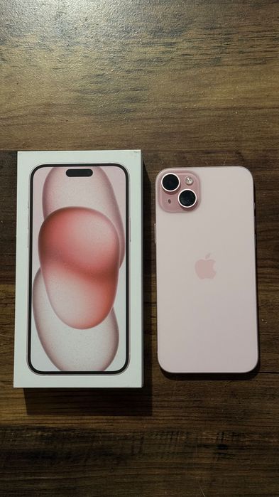 iPhone 15 Plus 128GB Pink COMO NOVO