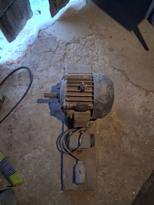 Silnik 4.5 kw  siłowy