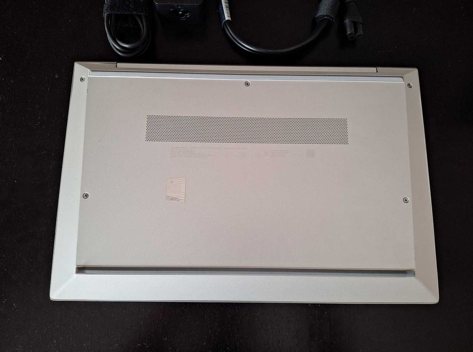 HP Elitebook 840 G8 / i5-1145g7 / 16gb ram / ssd 256gb