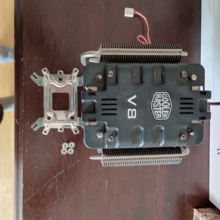 Cooler master V8