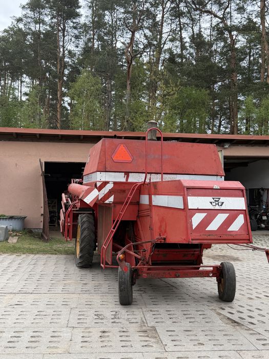 Kombajn Massey ferguson 186