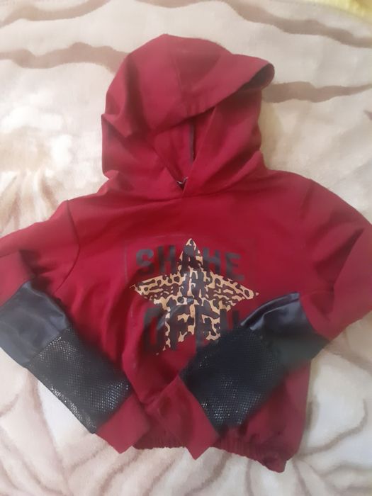 Дитяча кофта для дівчинки