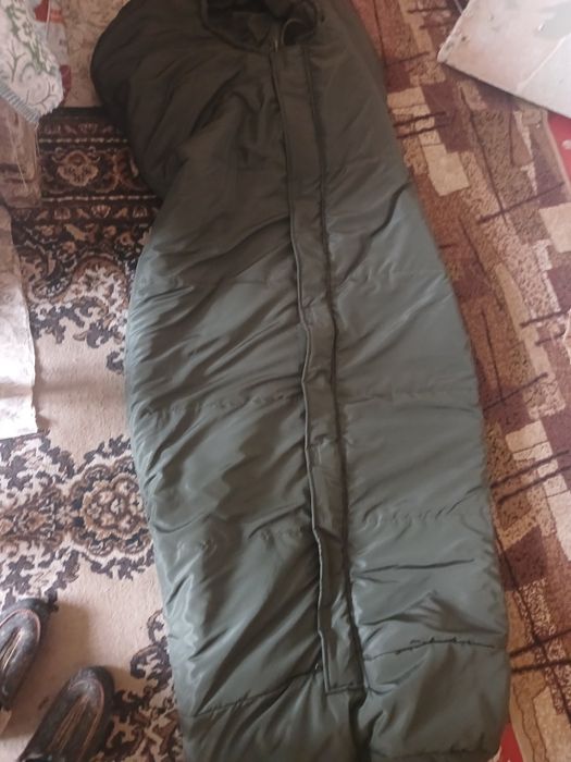 Продам новий спальний мішок