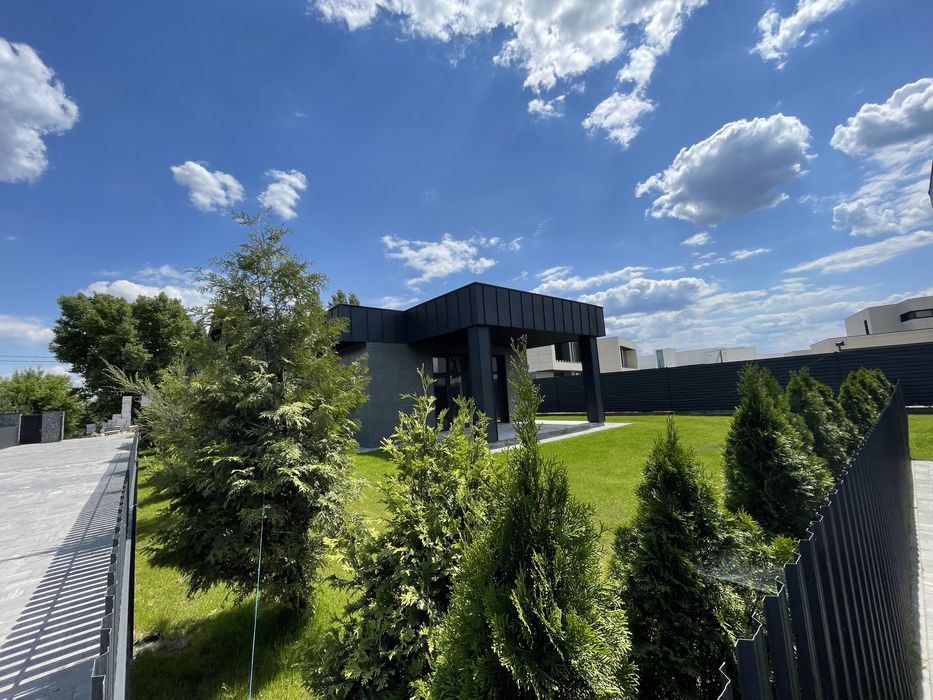 221000 Продам дом с выходом на Днепр. Вишенки Рядом золоче осокорки