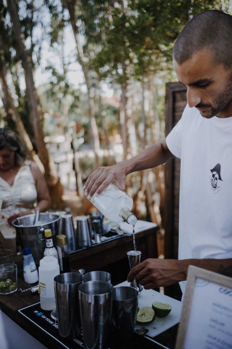 Bartenders para eventos (casamentos, festas privadas, etc..)