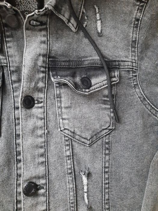 Продам НОВУ стильну джинсову куртку