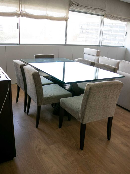 Mesa de Jantar vidro e madeira 1,80 x 1m