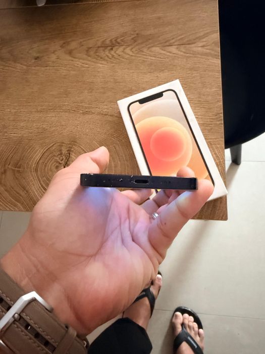 iPhone 12 64GB com Caixa