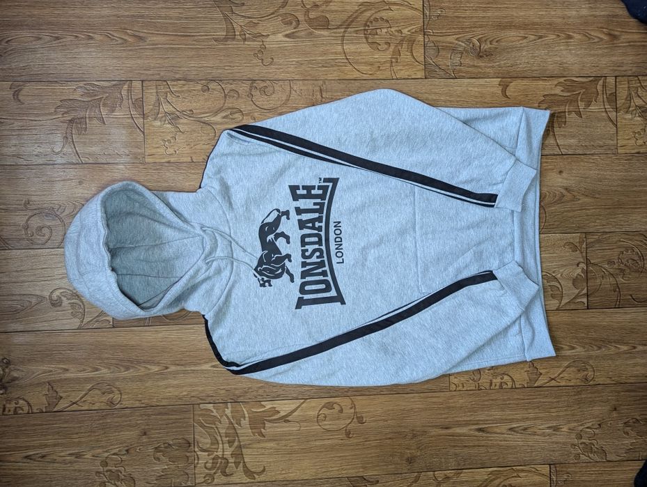 Худи,Кофта Lonsdale London біг лого розмір L стан 10/10