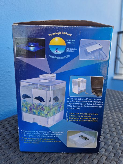 Aquário para peixe beta com LED (acessórios incluídos)
