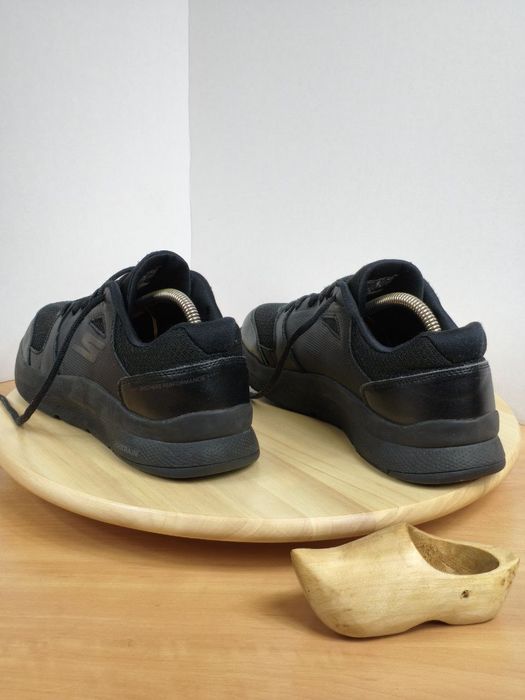 Buty r. 41 Skechers GO Train Move Stature męskie