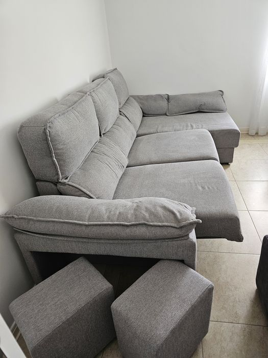 Sofa chaise longue com arrumo e com garantia 1 ano
