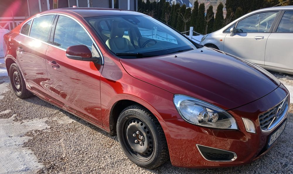 Volvo S60