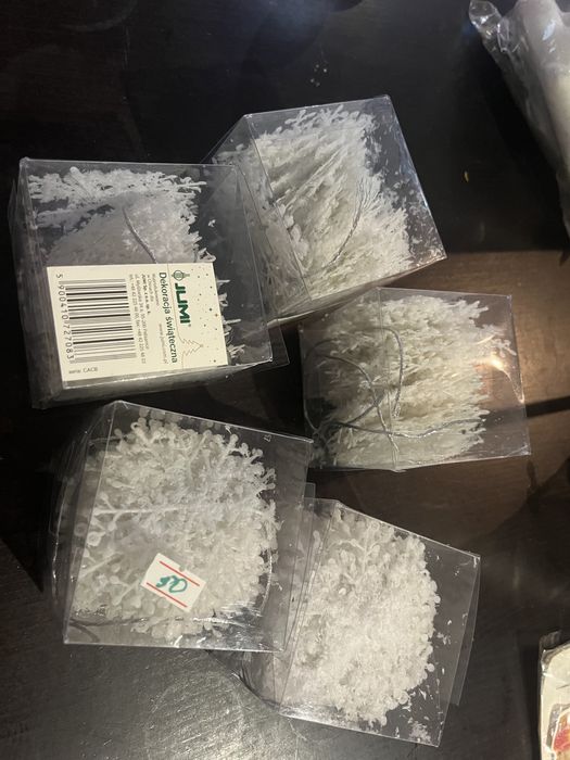 Сніжинки новорічні