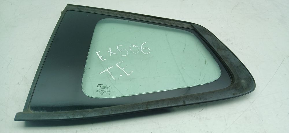 Vidro do painel trás esquerdo OPEL Zafira Tourer (P12)
