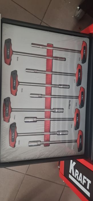 Carrinhos de ferramentas 8gavetas novos..