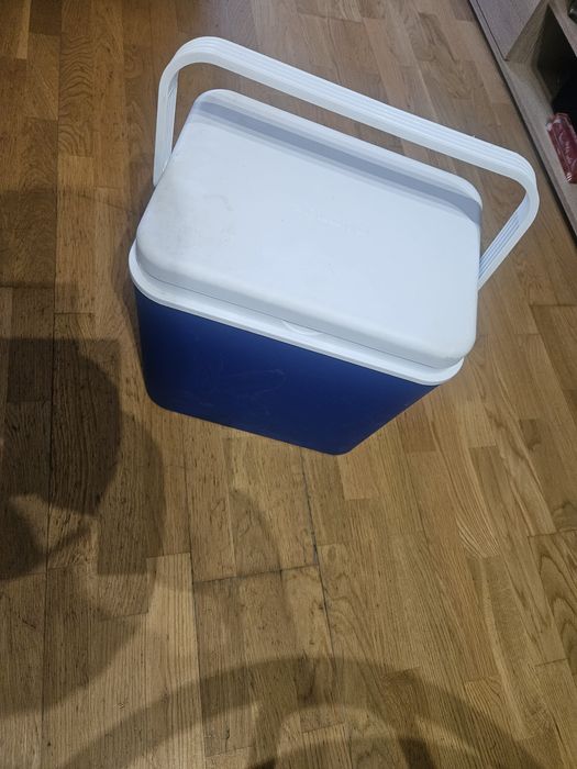 Arga portatil...10 eur.