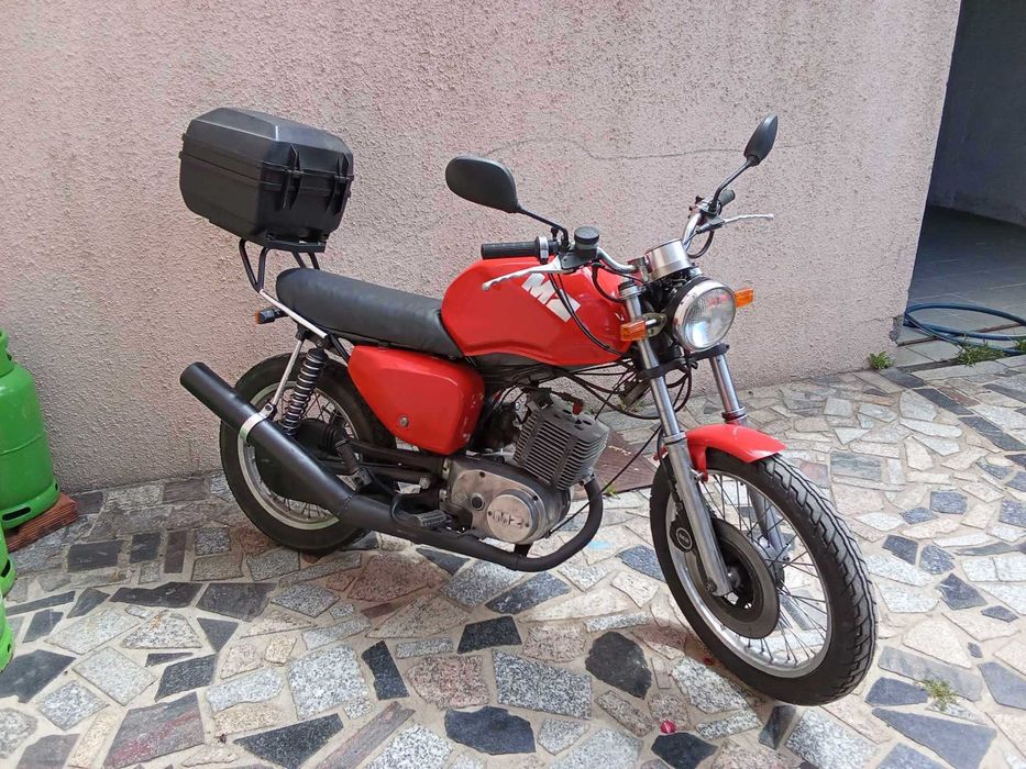 mz etz 125 personalizada e com apenas 27000km (inclui todo o material original)