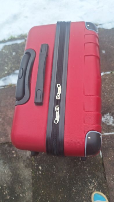 Валіза/ чемодан на колесах