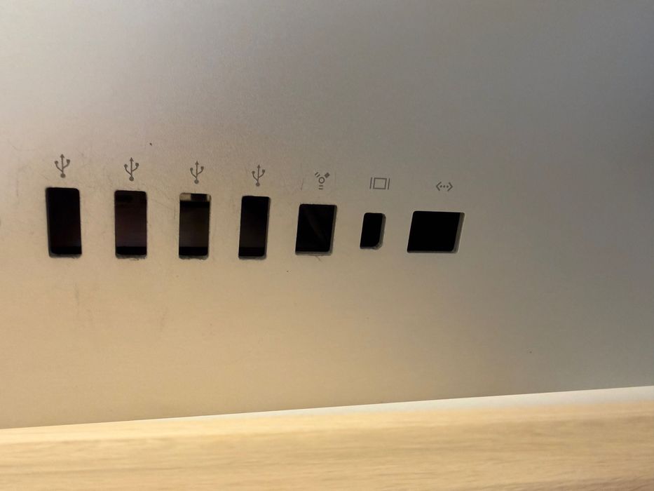 Monitor 27'' de um iMac 2009