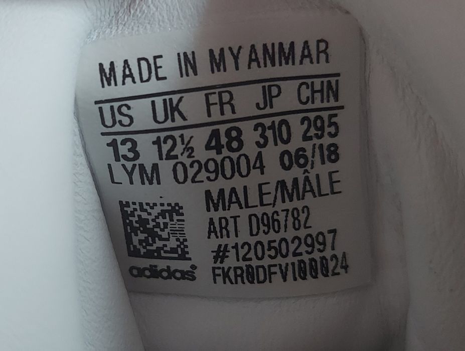 Кроссовки фірми adidas samba оригінал

Розмір по бірці:
Us  13  UK 12